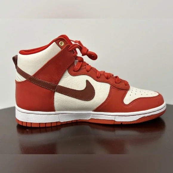 Nike Dunk High  LXX Cinnabar - Picture 3 of 10